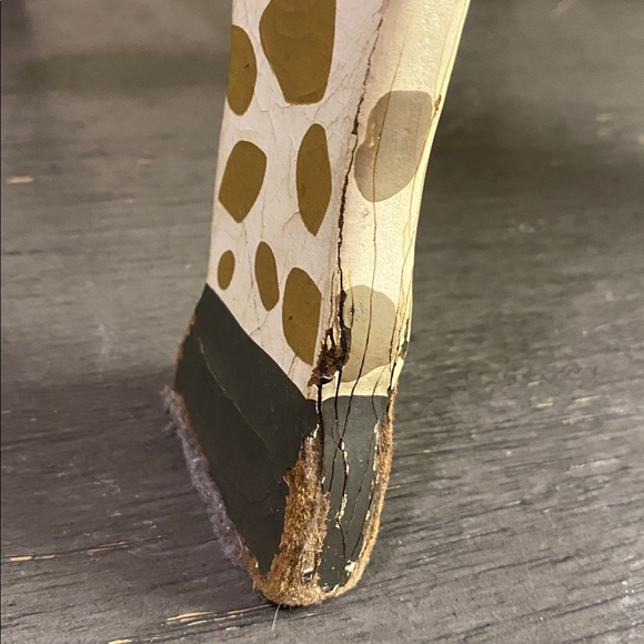 Giraffe Shaped Wooden Stool - Picture 7 of 9